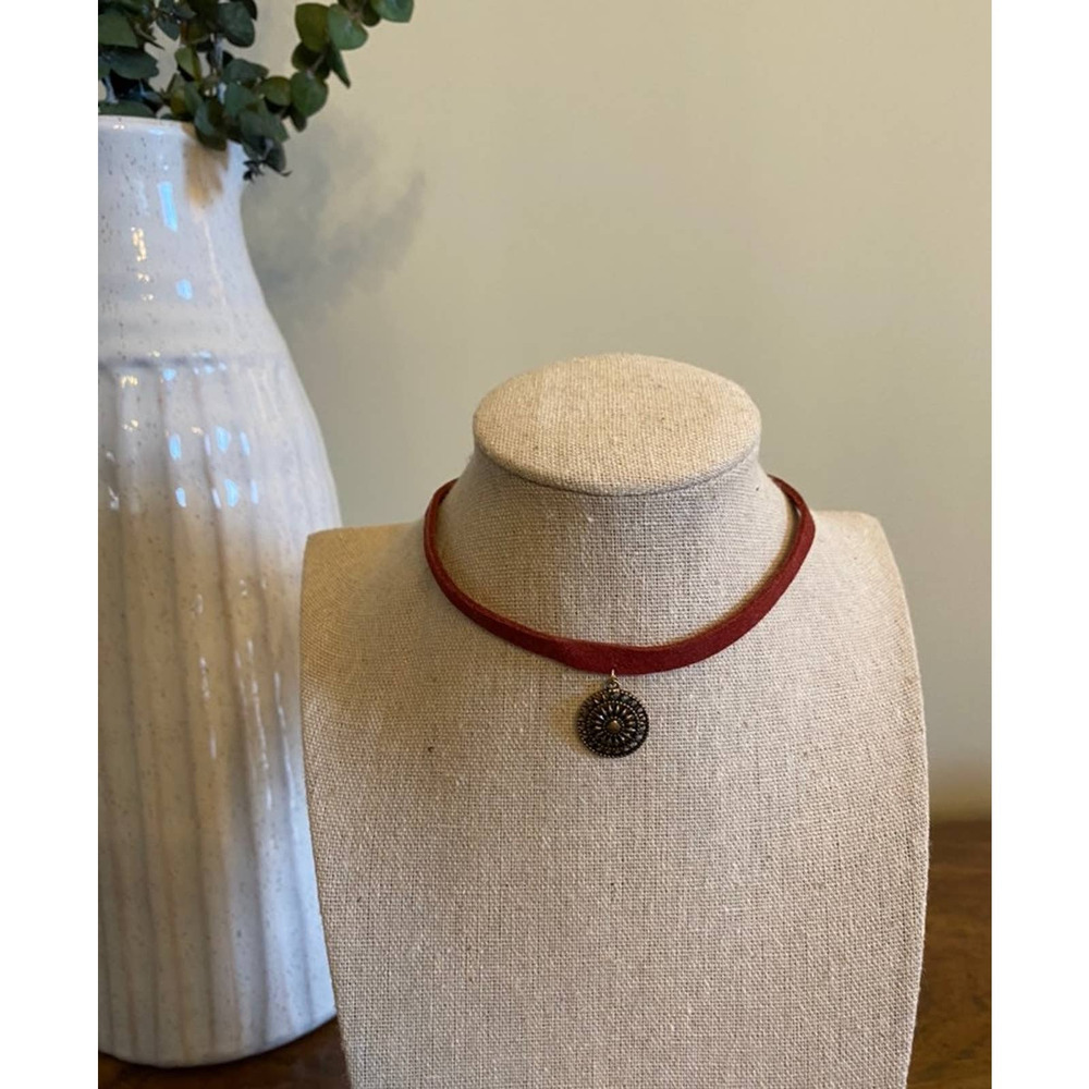 Womens Choker